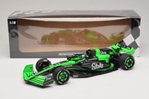 Stake Kick Sauber C44 G. Zhou Emilia Romagna GP 2024 Minichamps 1:18 117240124 Resin — billede 7 af 7