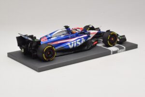 Visa Cash App RB VCARB 01 A. Iwasa FP1 Japanese GP 2024 Minichamps 1:18 117240440 Resin — billede 2 af 7