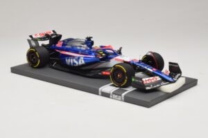 Visa Cash App RB VCARB 01 A. Iwasa FP1 Japanese GP 2024 Minichamps 1:18 117240440 Resin — billede 4 af 7