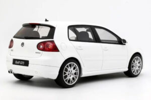Volkswagen Golf GTI Mk5 Edition 30 Candy White Otto 1:18 OT1250 Resin — billede 2 af 5