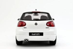 Volkswagen Golf GTI Mk5 Edition 30 Candy White Otto 1:18 OT1250 Resin — billede 5 af 5