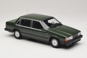 Volvo 740 GL Mørkegrøn Minichamps 1:18 155171702 Metal — billede 4 af 6