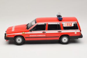 Volvo 740 GL Stationcar Brandweer Grobbendonk Minichamps 1:18 155171795 Metal — billede 3 af 6