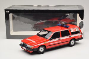 Volvo 740 GL Stationcar Brandweer Grobbendonk Minichamps 1:18 155171795 Metal — billede 6 af 6