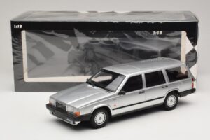 Volvo 740 GL Stationcar Sølv Minichamps 1:18 155171770 Metal — billede 6 af 6
