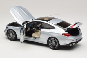 Mercedes CLE C236 Coupé Hightech Silver Norev 1:18 183939 Metal — billede 5 af 8