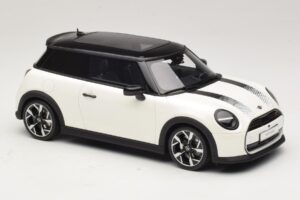 Mini Cooper S F66 Nanuq White Metallic Otto 1:18 OT1245 Resin — billede 4 af 6