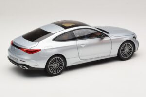 Mercedes CLE C236 Coupé Hightech Silver Norev 1:18 183939 Metal — billede 3 af 8