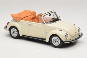 Volkswagen 1303 Cabriolet Cream White Norev 1:18 188535 Metal — billede 4 af 6