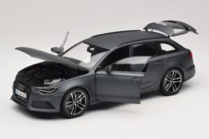 Audi RS6 C7 Avant Daytona Grey Minichamps 1:18 5011216225 Metal — billede 3 af 8