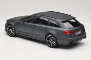 Audi RS6 C7 Avant Daytona Grey Minichamps 1:18 5011216225 Metal — billede 6 af 8