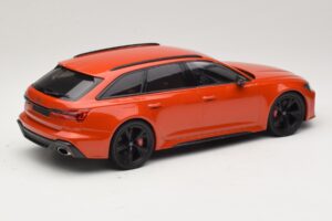 Audi RS6 C8 Avant Orange Metallic Minichamps 1:18 155018012 Metal — billede 2 af 6