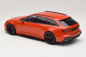 Audi RS6 C8 Avant Orange Metallic Minichamps 1:18 155018012 Metal — billede 5 af 6