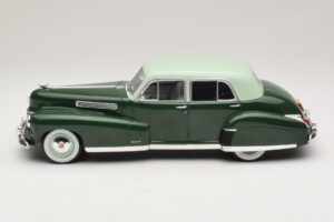 Cadillac Fleetwood Series 60 Special Grøn MCG 1:18 MCG18657 Metal — billede 3 af 6