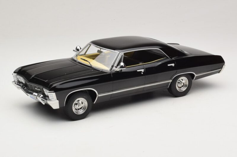 Chevrolet Impala Sort MCG 1:18 MCG181006 Metal