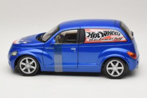 Chrysler PT Cruiser Levering Blå Hot Wheels 1:18 29616 Metal — billede 3 af 7