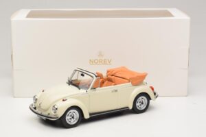 Volkswagen 1303 Cabriolet Cream White Norev 1:18 188535 Metal — billede 6 af 6
