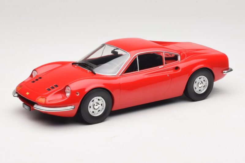 Ferrari Dino 246 GT Rød MCG 1:18 Ferrari Dino 246 GT Rød MCG 1:18 MCG18359 Metal