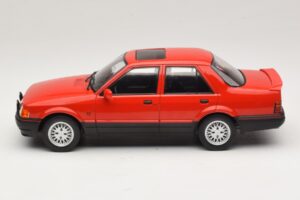 Ford Orion Mk2 1600E Rød MCG 1:18 MCG18488 Metal — billede 3 af 6