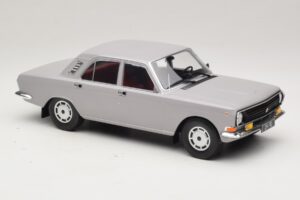 GAZ Volga GAZ-24-10 Grå MCG 1:18 MCG18016 Metal — billede 4 af 6