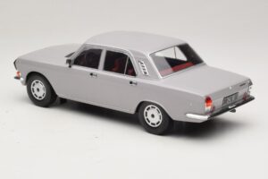 GAZ Volga GAZ-24-10 Grå MCG 1:18 MCG18016 Metal — billede 5 af 6