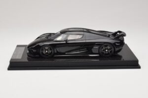 Koenigsegg Regera Sort Carbonpakke Beige Interiør FrontiArt 1:18 REMC042 Resin — billede 3 af 7