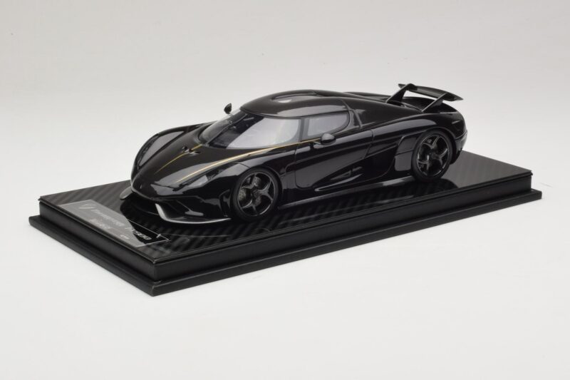 Koenigsegg Regera Sort Carbonpakke FrontiArt 1:18 F079-179 Resin