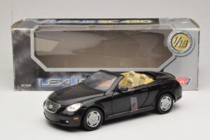 Lexus SC430 Cabriolet Sort Motormax 1:18 73119 Metal — billede 6 af 6