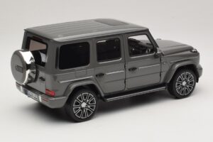 Mercedes G-Class W465 Classic Grey Norev 1:18 183035 Metal — billede 2 af 6