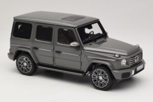 Mercedes G-Class W465 Classic Grey Norev 1:18 183035 Metal — billede 4 af 6