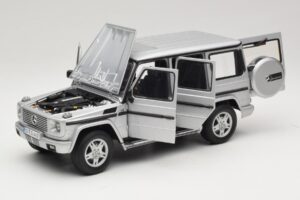 Mercedes G500 W463 LWB Forhandler Edition Sølv AUTOart 1:18 B66962142 Metal — billede 2 af 8