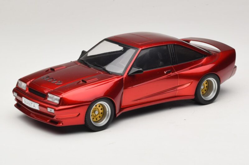 Opel Manta B Mattig Rød MCG 1:18 MCG18265 Metal