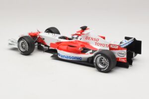 Panasonic Toyota Racing TF106 #11 J. Trulli 2006 Minichamps 1:18 AM59558L Metal — billede 5 af 7