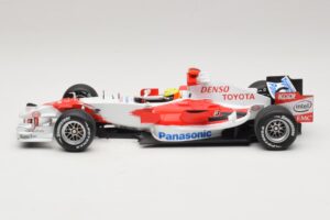 Panasonic Toyota Racing TF106 #12 R. Schumacher 2006 Minichamps 1:18 AM59557K Metal — billede 3 af 7