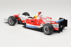 Panasonic Toyota Racing TF106 #12 R. Schumacher Presentation 2006 Minichamps 1:18 AM59553G Metal — billede 5 af 6