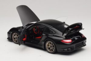 Porsche 911 997 GT2 RS Sort Minichamps 1:18 100069401-O Metal — billede 5 af 8