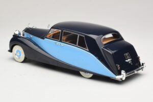 Rolls-Royce Silver Wraith Empress by Hooper Sort & Mørkeblå MCG 1:18 MCG18051 Metal — billede 5 af 6