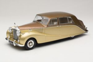 Rolls-Royce Silver Wraith Empress by Hooper Brun & Guld MCG 1:18 MCG18000 Metal