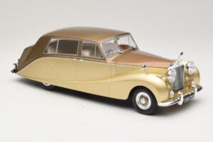 Rolls-Royce Silver Wraith Empress by Hooper Brun & Guld MCG 1:18 MCG18000 Metal — billede 4 af 6