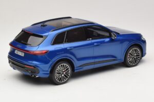 Audi SQ5 FY TFSI Ultra Blå Otto 1:18 OT1281 Resin — billede 2 af 6