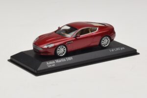 Aston Martin DB9 Rød Metallic Minichamps 1:43 400137340 Metal — billede 2 af 4