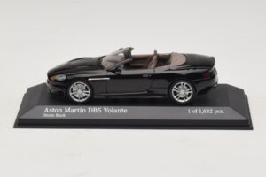 Aston Martin DBS Volante Sort Metallic Minichamps 1:43 400137930 Metal