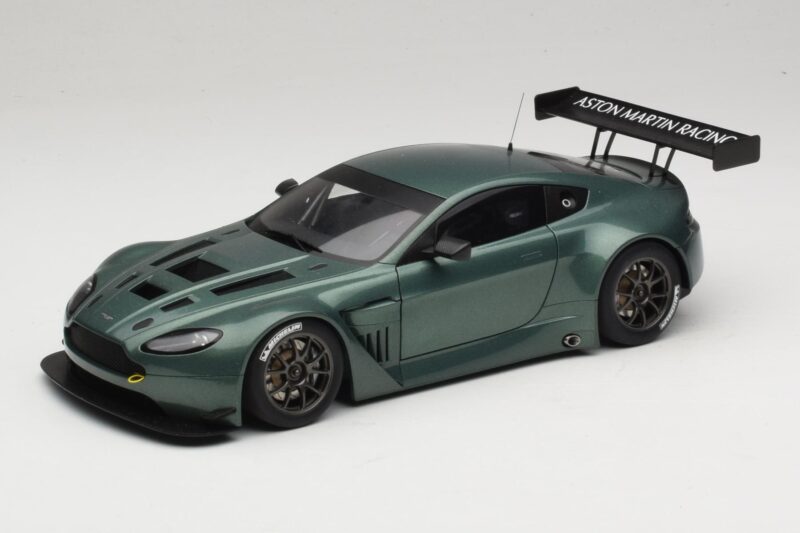 Aston Martin V12 Vantage GT3 Grøn AUTOart 1:18 81306 Metal
