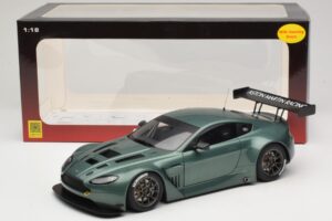 Aston Martin V12 Vantage GT3 Grøn AUTOart 1:18 81306 Metal — billede 6 af 6