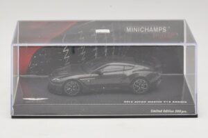 Aston Martin V12 Zagato Scintilla Silver Minichamps 1:43 437137221 Metal — billede 4 af 5
