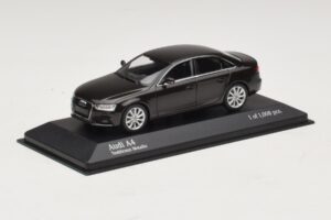 Audi A4 B8 Brun Metallic Minichamps 1:43 410011000 Metal — billede 2 af 3