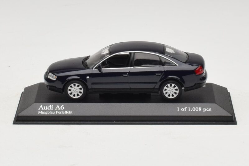 Audi A6 C5 Blå Metallic Minichamps 1:43 Audi A6 C5 Blå Metallic Minichamps 1:43 430010201 Metal