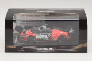 Audi R8 LMS Ultra #1 EK S. Asch / Stoll ADAC GT Masters 2013 Minichamps 1:43 437130101 Metal — billede 5 af 5