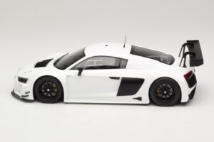 Audi R8 LMS Ultra Hvid 2015 Minichamps 1:18 153151100 Metal — billede 3 af 6
