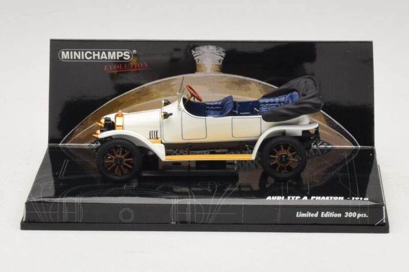 Audi Typ A Phaeton Hvid Blå Minichamps 1:43 Audi Typ A Phaeton Hvid Blå Minichamps 1:43 437019032 Metal